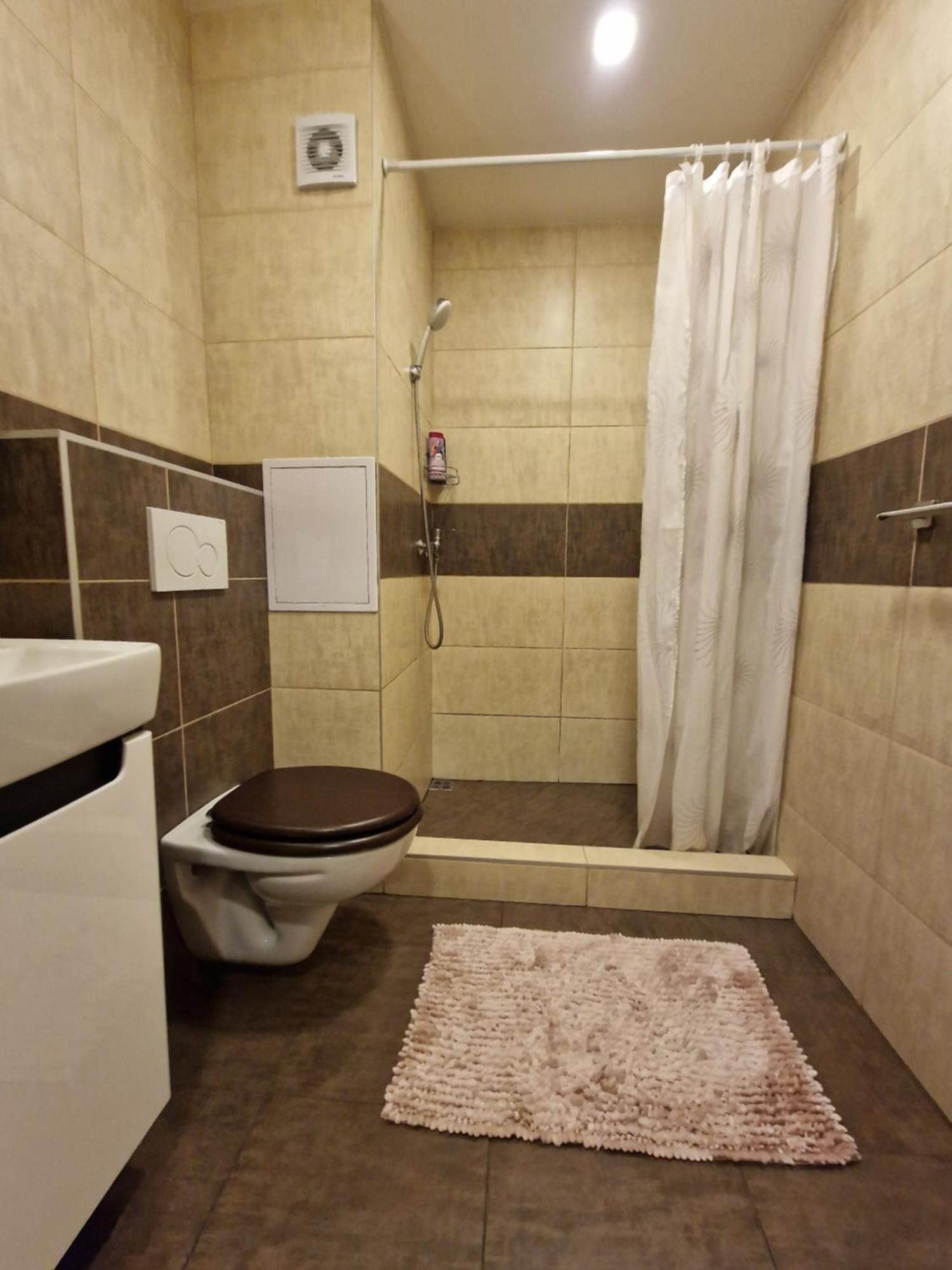 Apartman Valentina Zlin Luaran gambar
